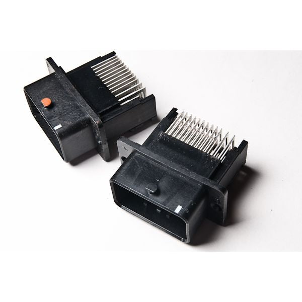 17-0011 06+ LOTUS T4E HDR